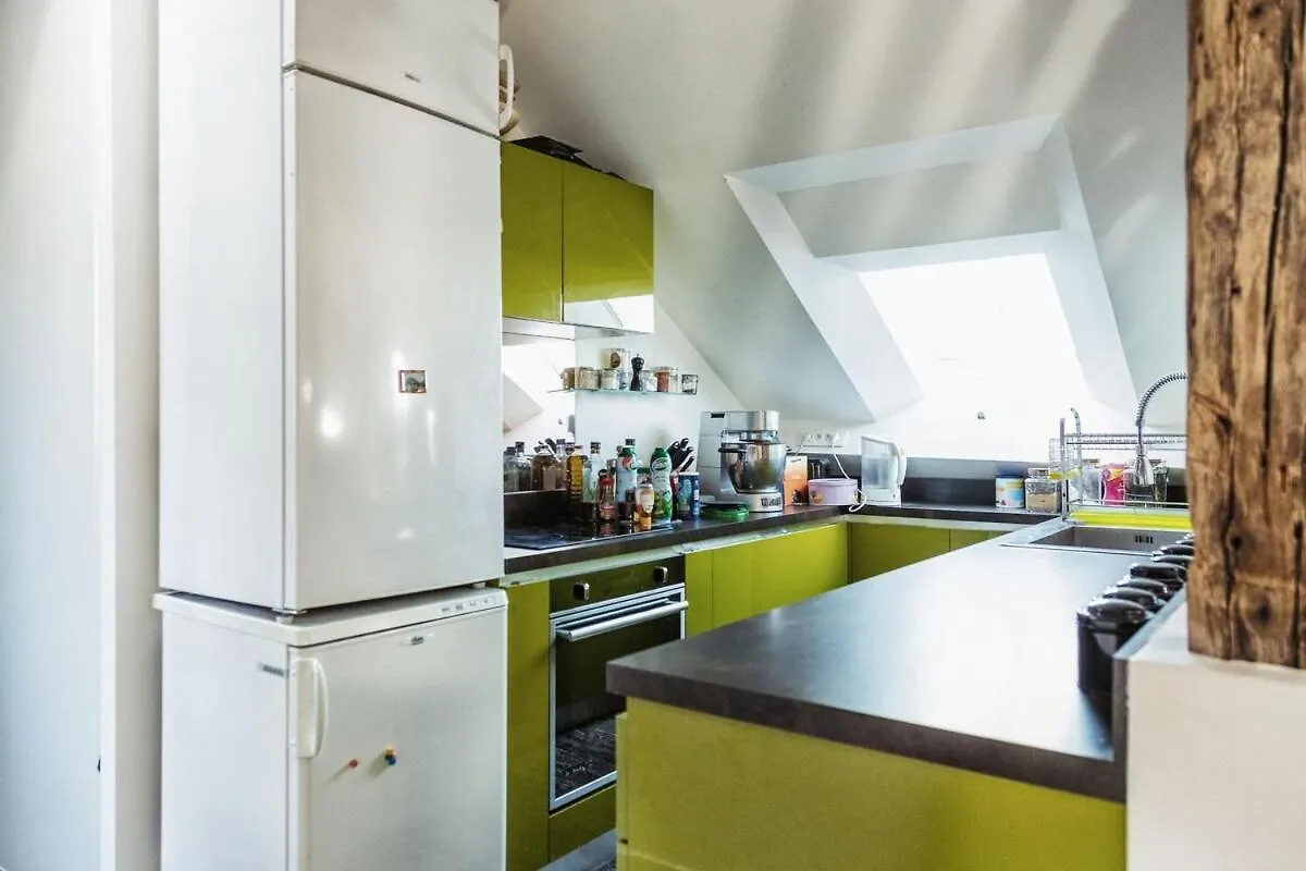 Coeur De Paris Sous Les Toits Apartamento 0*,  França